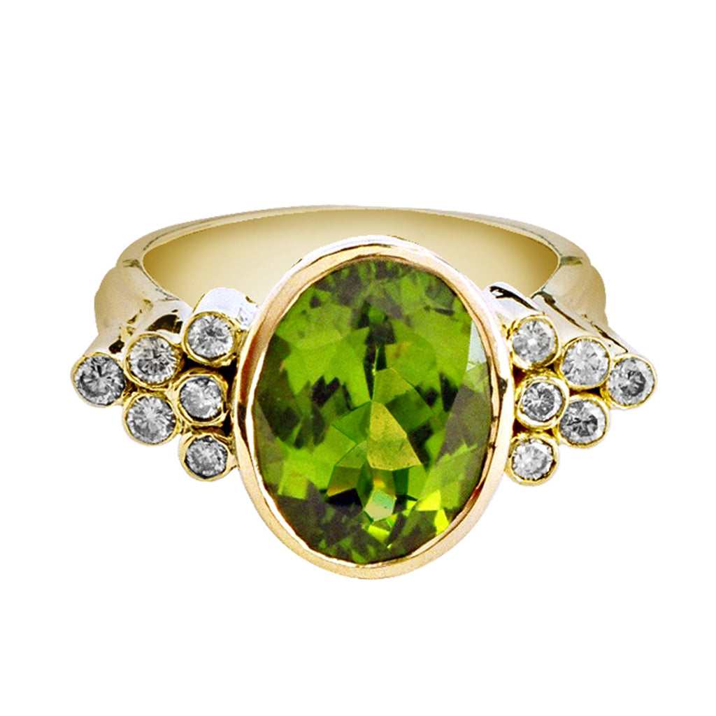 Ring-Peridot and Diamond  (1030C)