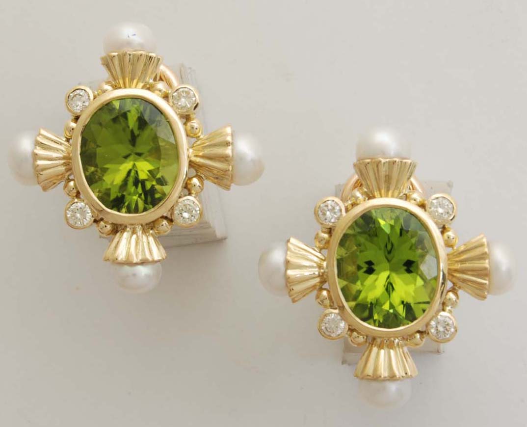 Repair - Earrings - Peridot, Pearl &amp; Diamond in 18K Gold (1658K) | Singhvi Jewels