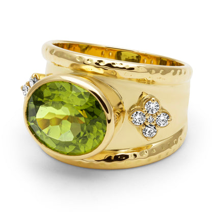 Ring - Peridot And Diamond