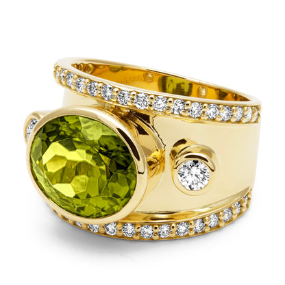 Ring - Peridot And Diamond