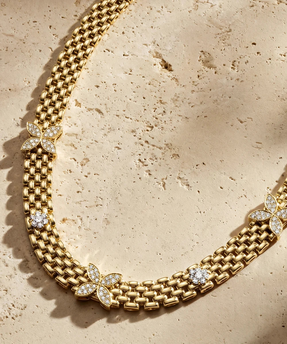 18K Gold Necklace with Diamonds