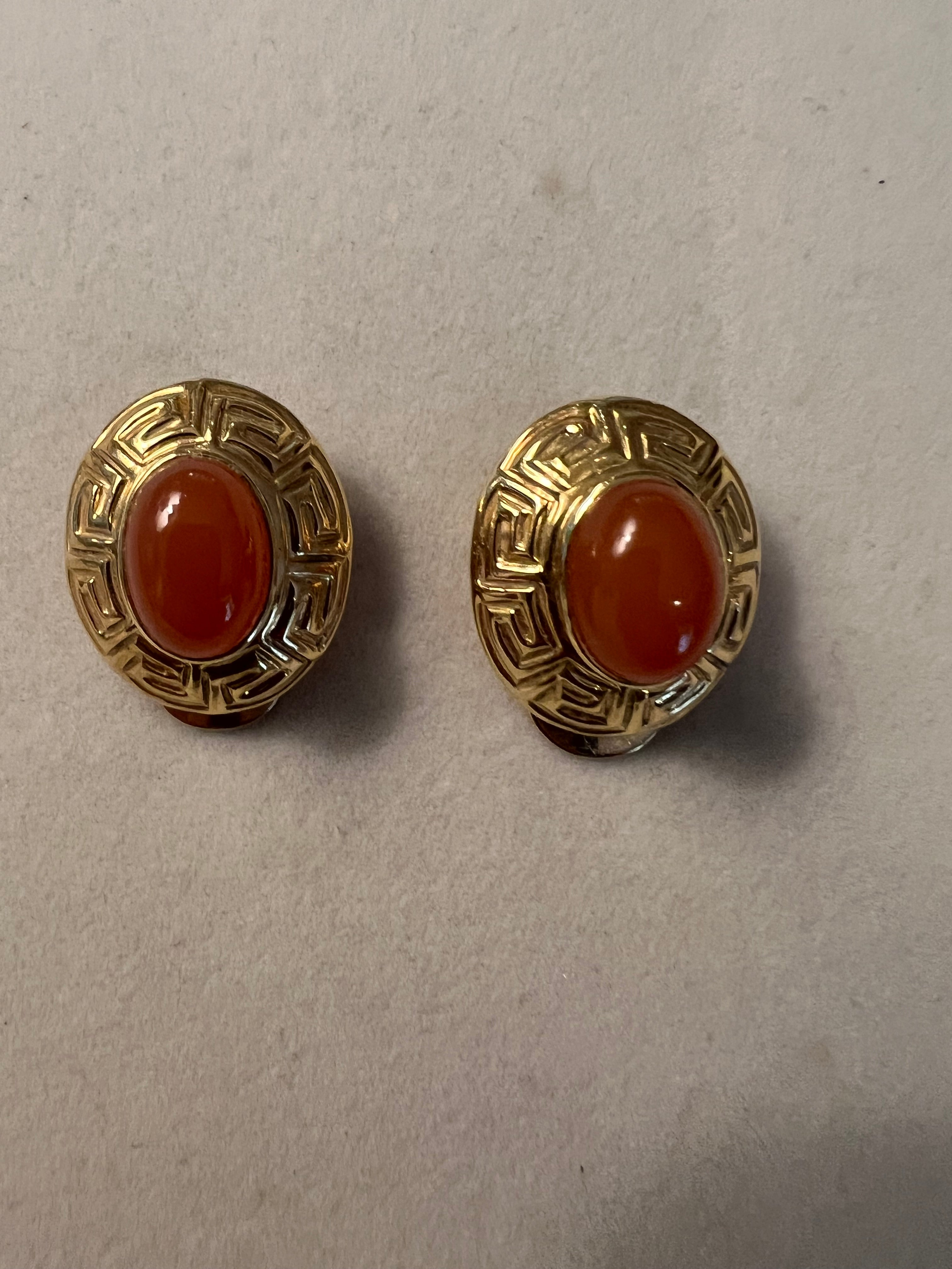 Repair - Earrings - Cornelian