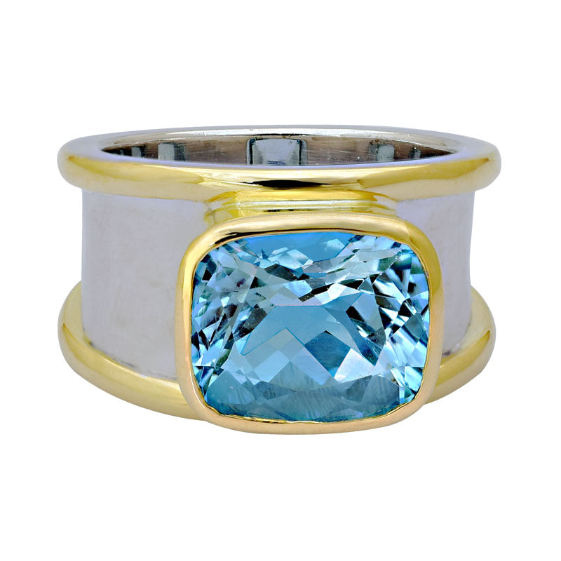 Ring-Blue Topaz | Singhvi Jewels