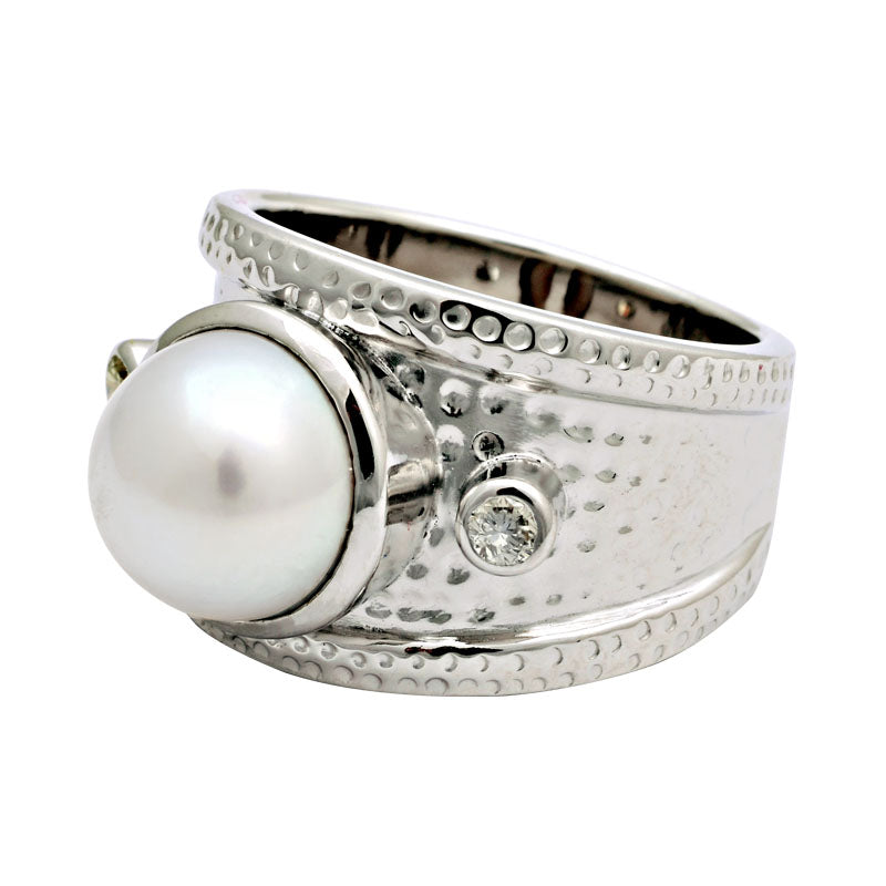 Ring - South Sea Pearl and Diamond | Singhvi Jewels