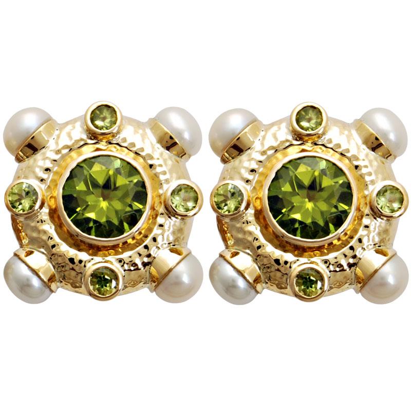 Earrings-Pearl and Peridot (1523N) | Singhvi Jewels