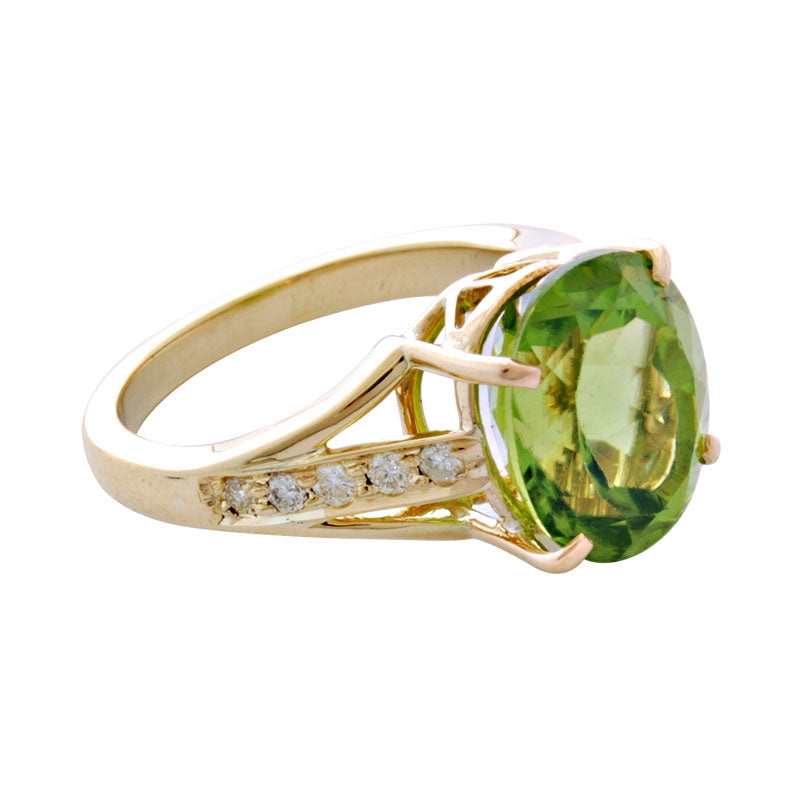 Ring - Peridot and Diamond | Singhvi Jewels