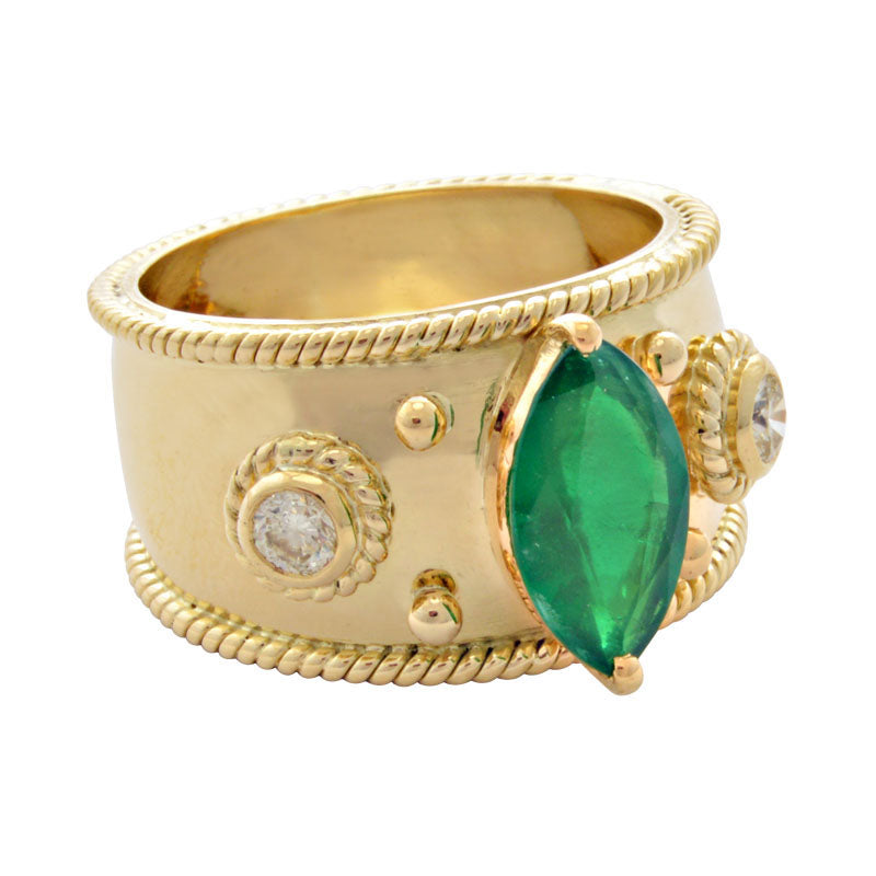 Ring - Emerald and Diamond | Singhvi Jewels