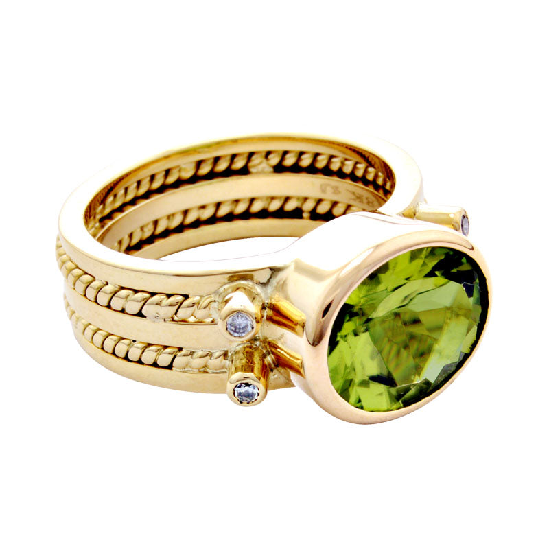 Ring - Peridot and Diamond | Singhvi Jewels
