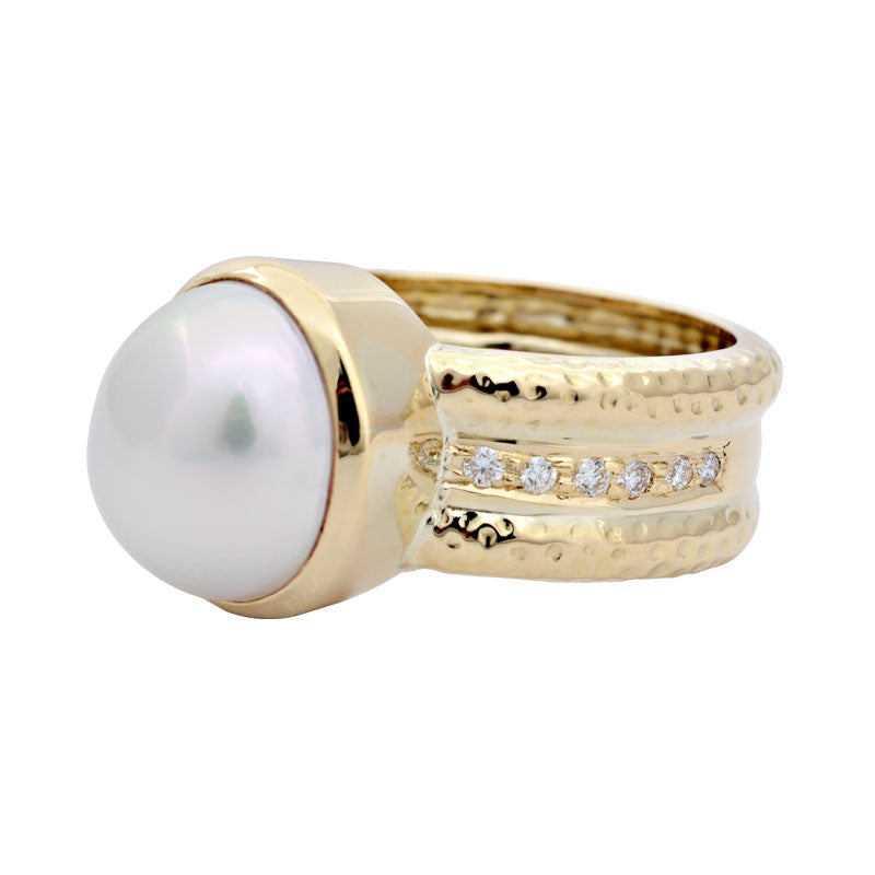 Ring-South Sea Pearl and Diamond