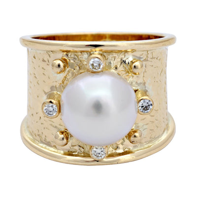 Ring - South Sea Pearl And Diamond