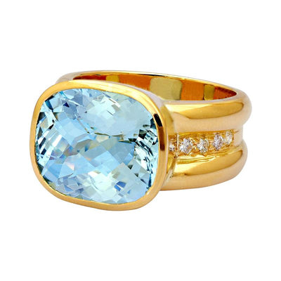 Ring-Aquamarine and Diamond  (2140G)