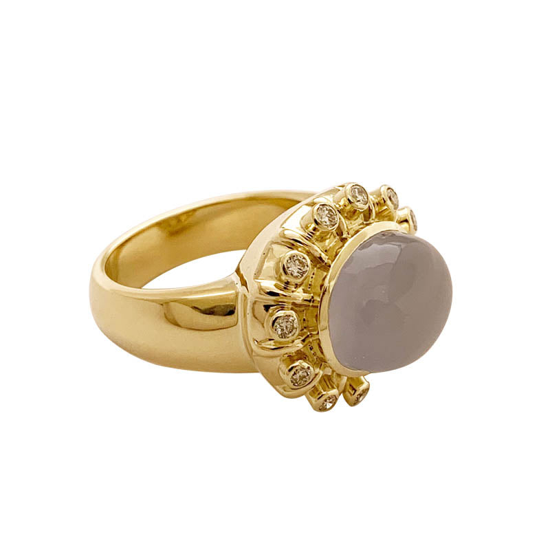 RING - CHALCEDONY AND DIAMOND IN 18K GOLD