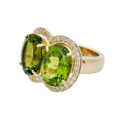 Ring- Peridot and Diamond  (2202C)