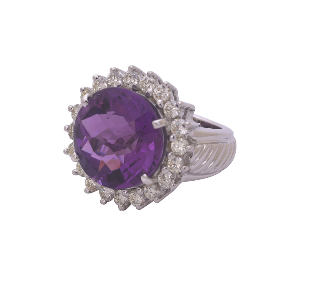 RING- AMETHYST AND DIAMOND IN SILVER