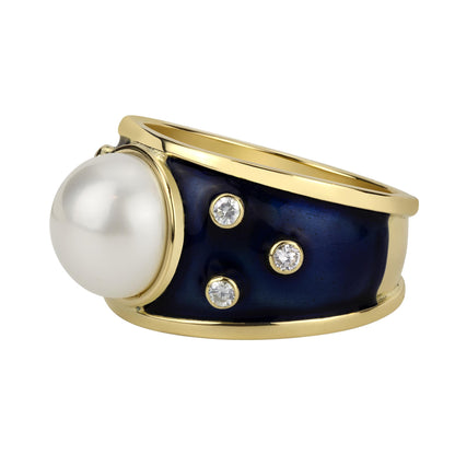 Ring- South Sea Pearl And Diamond (enamel) (1962F) | Singhvi Jewels