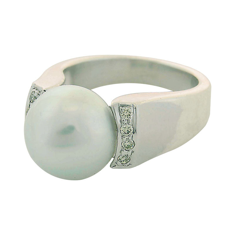 Ring-Pearl and Diamond
