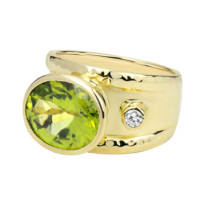 Ring - Peridot And Diamond | Singhvi Jewels
